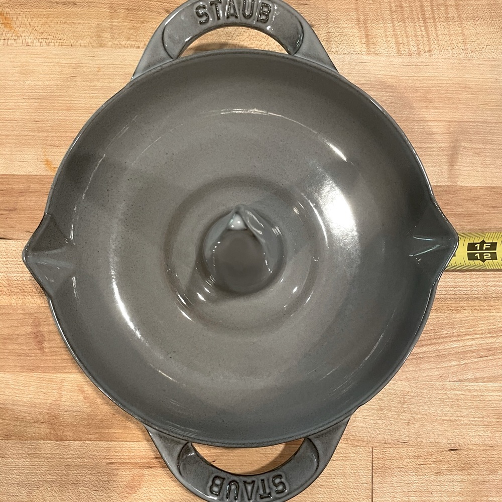 Staub Vertical Roaster cast Iron NWT
